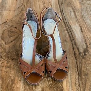 Jessica Simpson heels